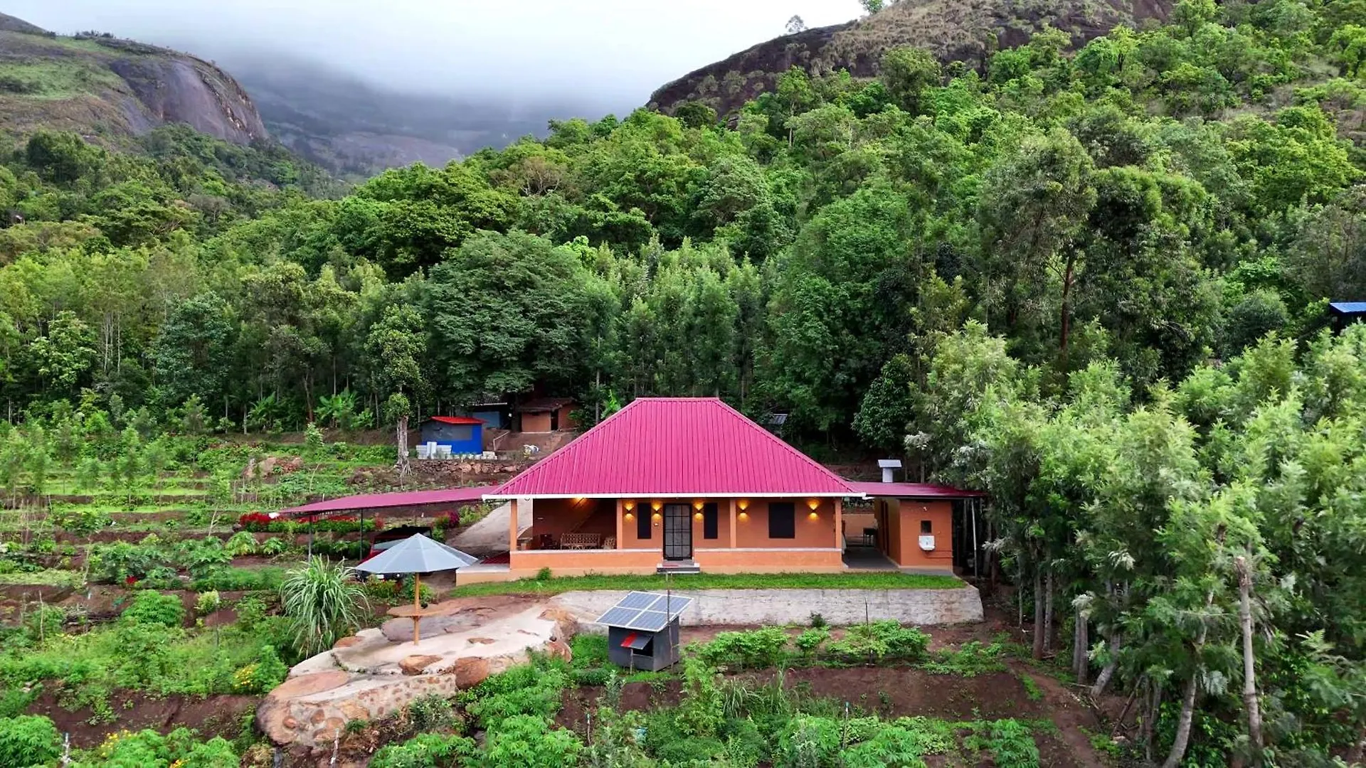 Vakantiehuis A5 Farm & Tour Villa Maraiyūr